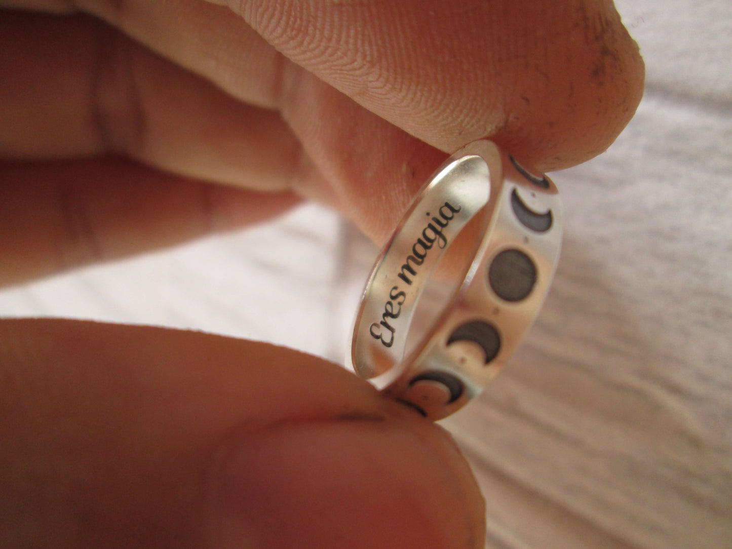 Anillo fases lunares Grabado.