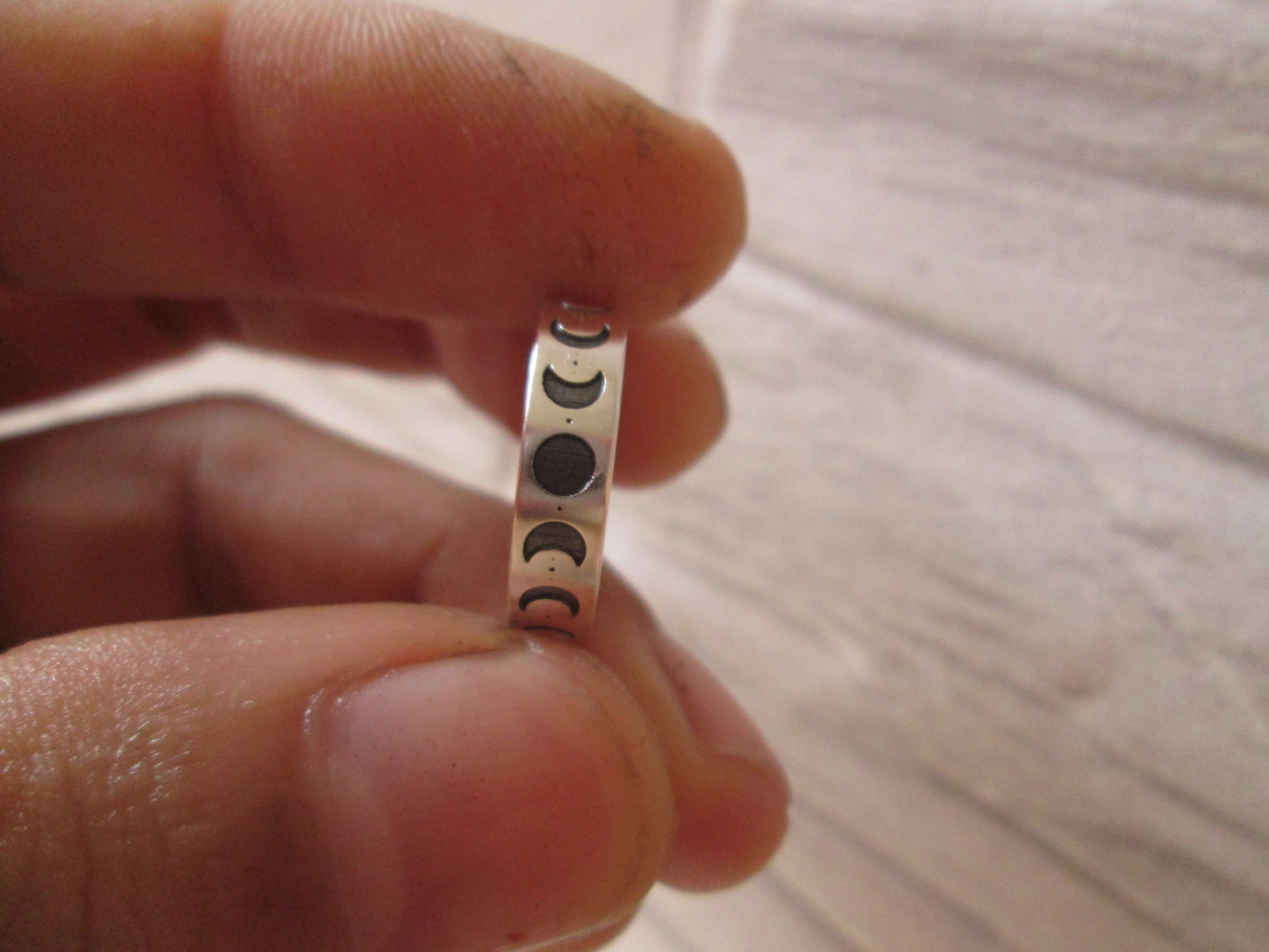 Anillo fases lunares Grabado.