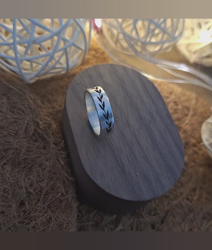 Anillo ramita de olivo.