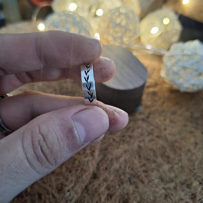 Anillo ramita de olivo.